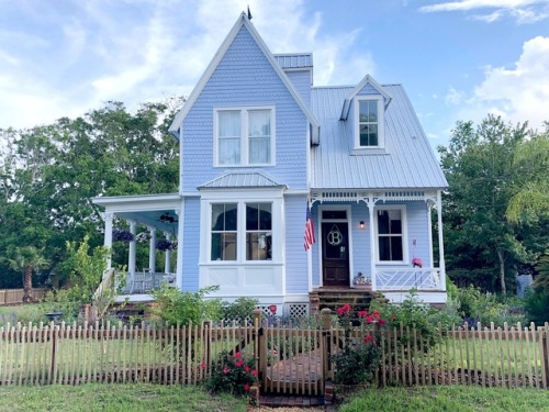 househunting:  赻,000/4 br/1900 sq ftbuilt in 1888Fernandina Beach, FL