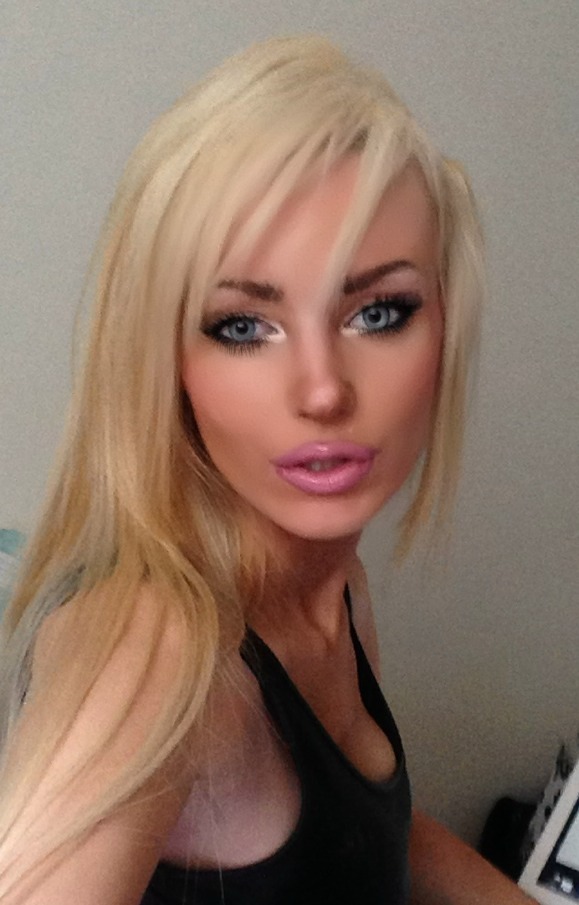 bestofbarbie:  Http://bestofbarbie.tumblr.com 