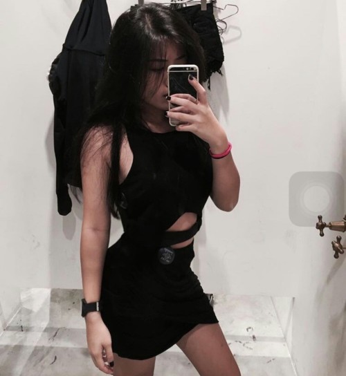 yjdaunicorn: Camille yang Anyone know this girl? Can share her contact number, WeChat id, Instagram 
