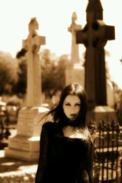 victorian-goth:  Victorian Goth