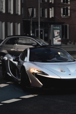 vistale:  McLaren P1 | via 