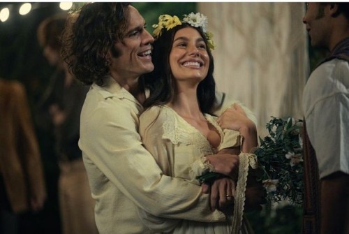 Some DJATS Screen Caps Where You Can See Camila And Billy's Wedding Rings. (Pinterest) I Cropped Daisy