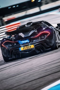 visualechoess:McLaren P1 - Flame on  - (via)
