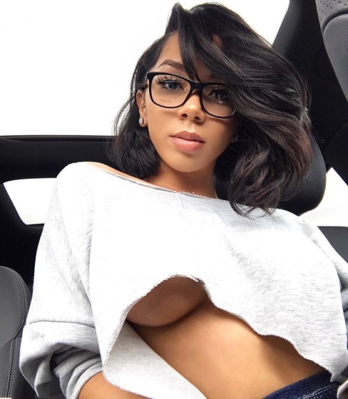 sexybootybabes:brittany renner baeNICE UNDER BOOBS
