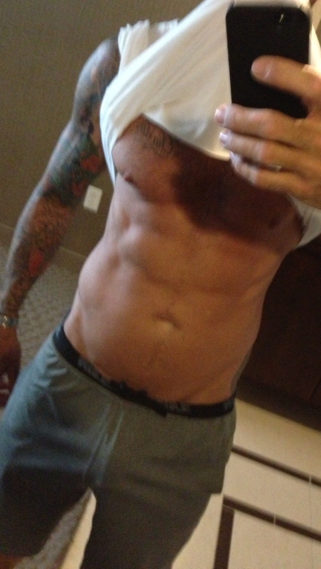 freeballingla:  Baller showing off