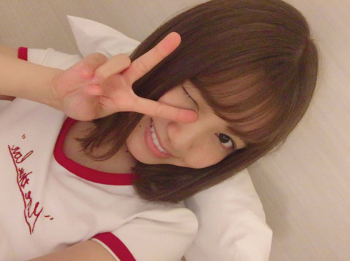 mixhump: 自撮り» 加藤玲奈