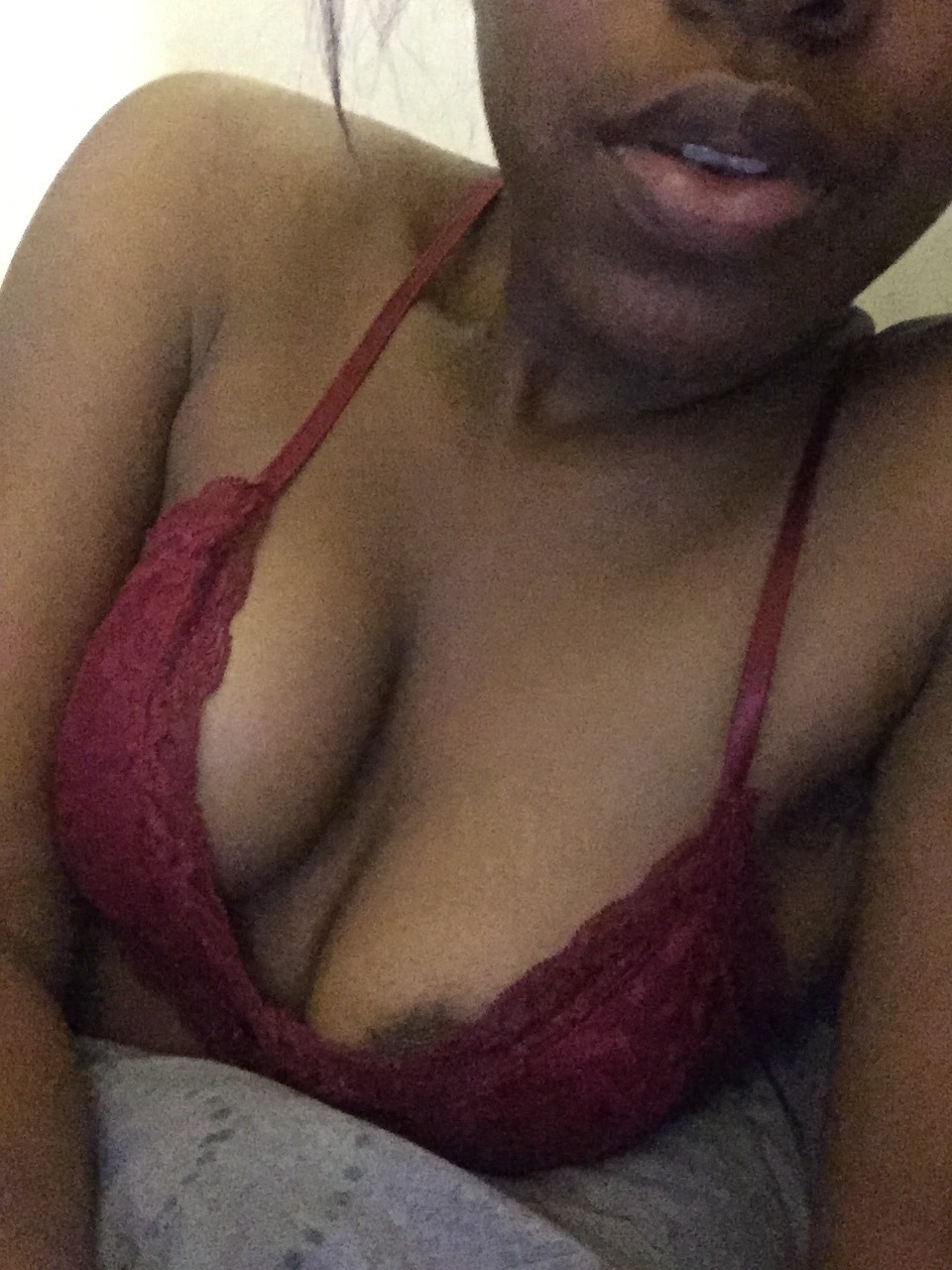 thecherrywinehouse:  These were in my phone. I think my lips look good af  Yesssss