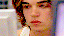 grimesgallagher:   farewell degrassi tng meme [14/15 characters]: Sean Cameron  “My parents kicked me out when I was twelve, alright? I grew up in a hurry. I need to, to survive.”  