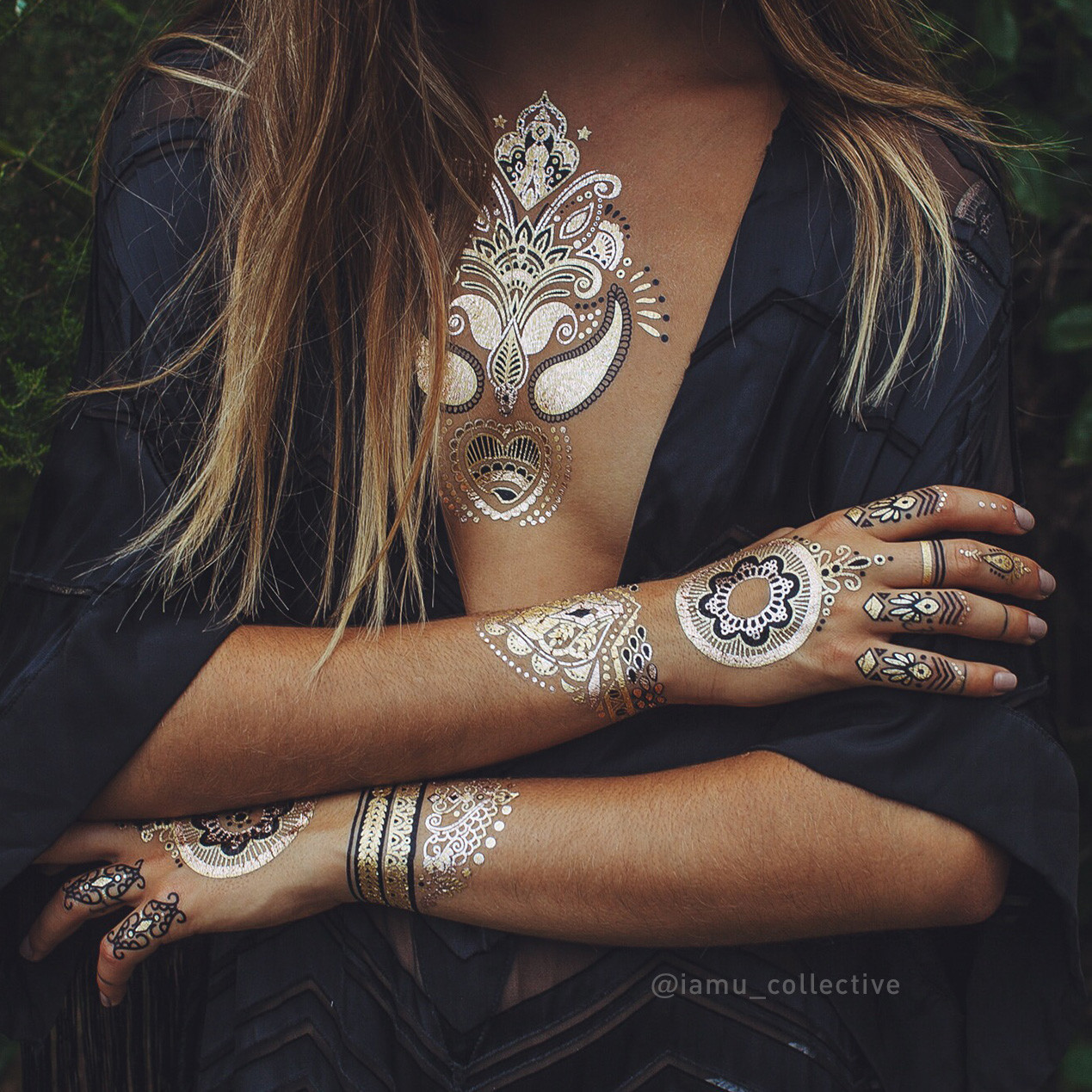 wordsnquotes:  culturenlifestyle:Exquisite Metallic Tattoos Inspired by Hennah &amp;