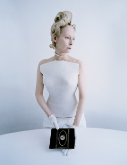 ohthentic:  andreasanterini:  Tilda Swinton