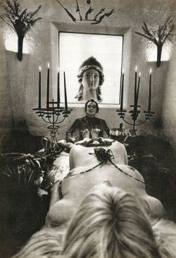 dappledwithshadow: Salvador Dalí