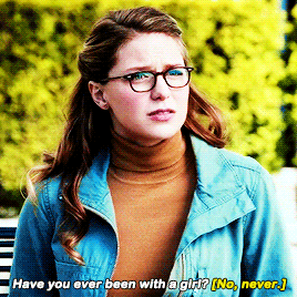 scottymccall: supergirl + destroying homophobic stereotypes 