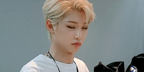 Could You Do “reaction To Their Crush Not Believing In Love Because Of Past Heartbreak” For Stray