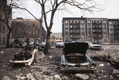 the-night-picture-collector: Camilo José Vergara, The Streets of 1970s New York