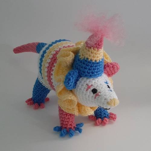 figdays:    Clown Opossum Crochet Pattern, PDF digital download // NichetCrochet