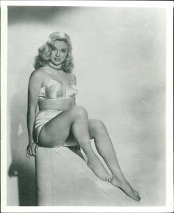 doneverywell:  Diana Dors