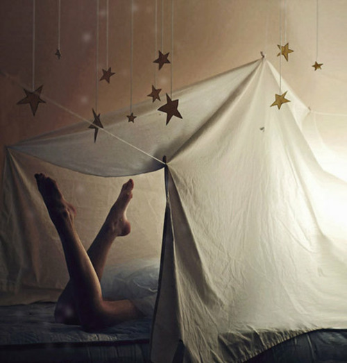 petalspalace:  mysticlittleone:  dom-wolfy:  For the Littles c:  I WANTNEEDWANTNEEDWANTNEED A FORT  DADDDY PLEASEEEEEEEEEEEE