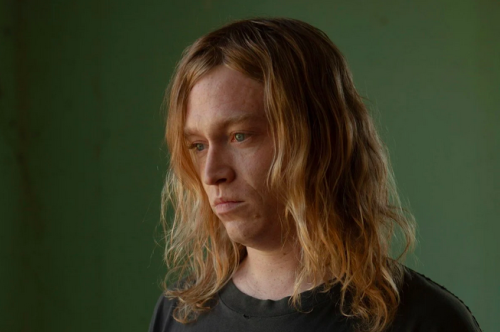 Caleb Landry Jones dans “Nitram” de Justin Kurzel - traitant de la “Tuerie de Port