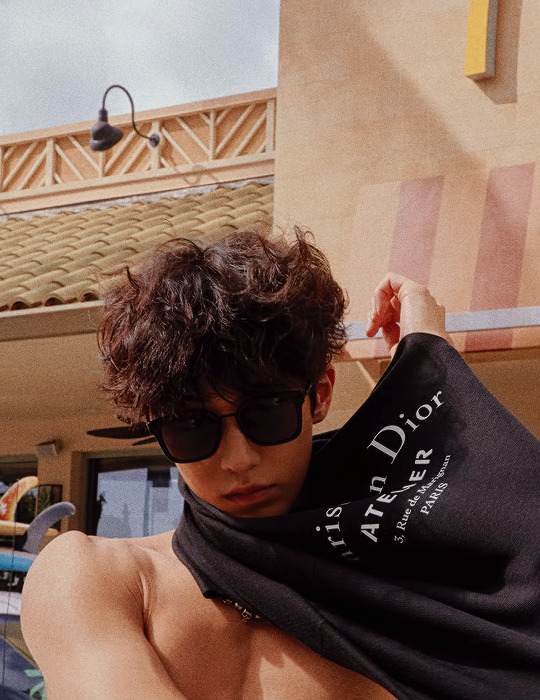 sefuns:  Nam Joohyuk // W Korea Magazine 2018 March Issue “Aloha Days”  