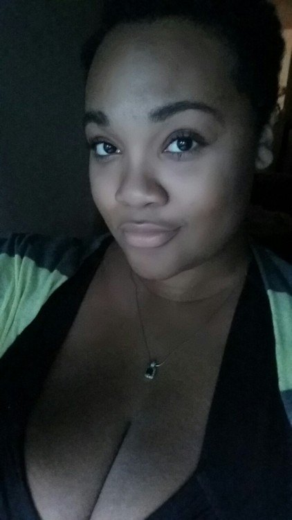 poutyr3dlips:  gif-receipt:  So beautiful  Thank you :-)