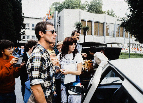 Kate Bush Finishing Up Meeting Fans In 1982 