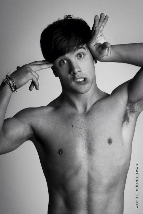 feel-so-close-2you: sam callahan 