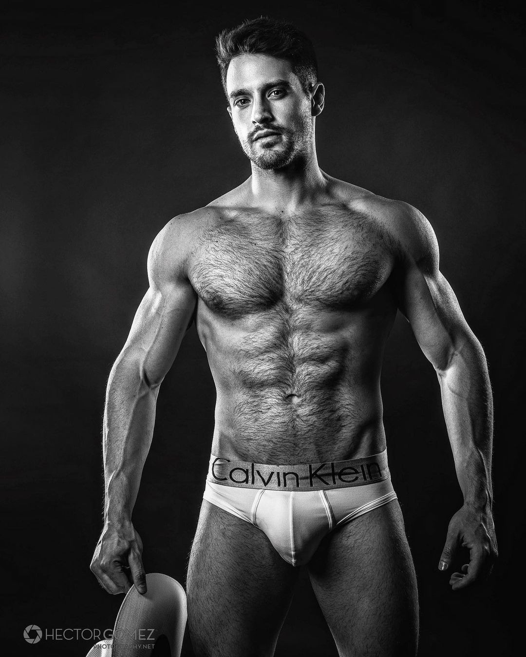 frawgz-world:Like what you see? REBLOG and Follow me @frawgz-world 