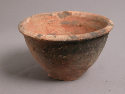 Bowl, Medieval ArtMedium: Earthenware, slip decorationRogers Fund, 1925 Metropolitan Museum of Art, 