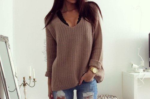 fash-cafe:  Brown Oversized Sweater