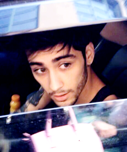 zayncangetsome:  x 