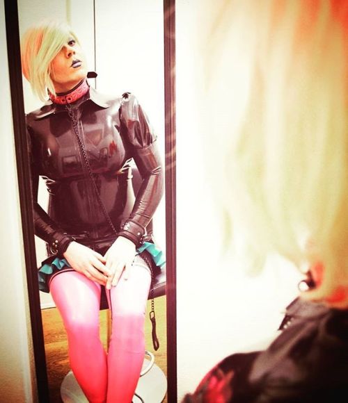 Credit to @melodydoll22 : #latexdollmelody loves her rubber and hot pants #rubberdoll. #Corset #late