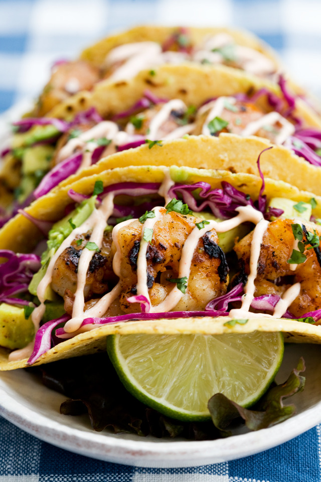 foodopia:  honey lime tequila shrimp tacos with avocado and chipotle crema: recipe