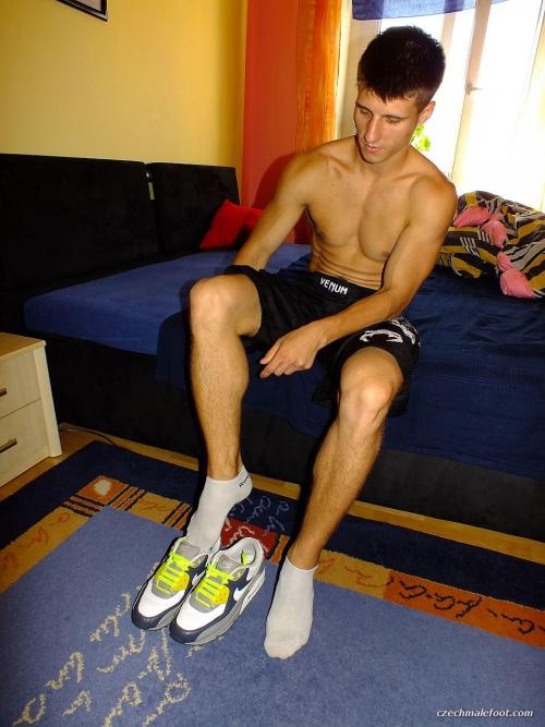 dannysocks.tumblr.com/post/53574452726/