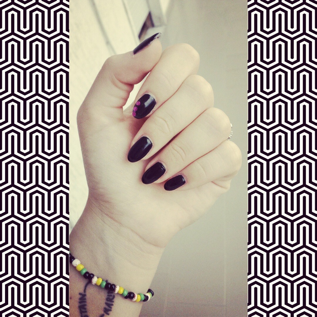 #nails #unicorn #me #tattoo #violet #black #lovely #dark #sexy #rock #fantasy #pretty
