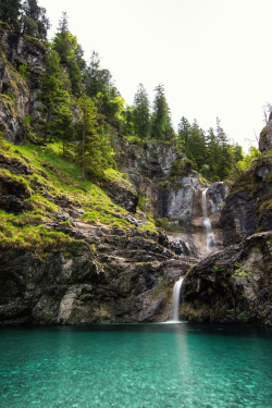 lsleofskye:Small Waterfall