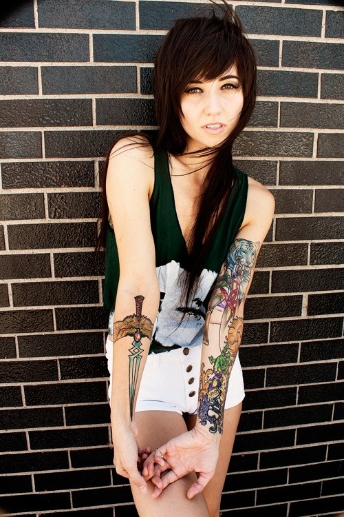 toohotbikinibabes:  Source:Sexy Inked Girlstoohotbikinibabes