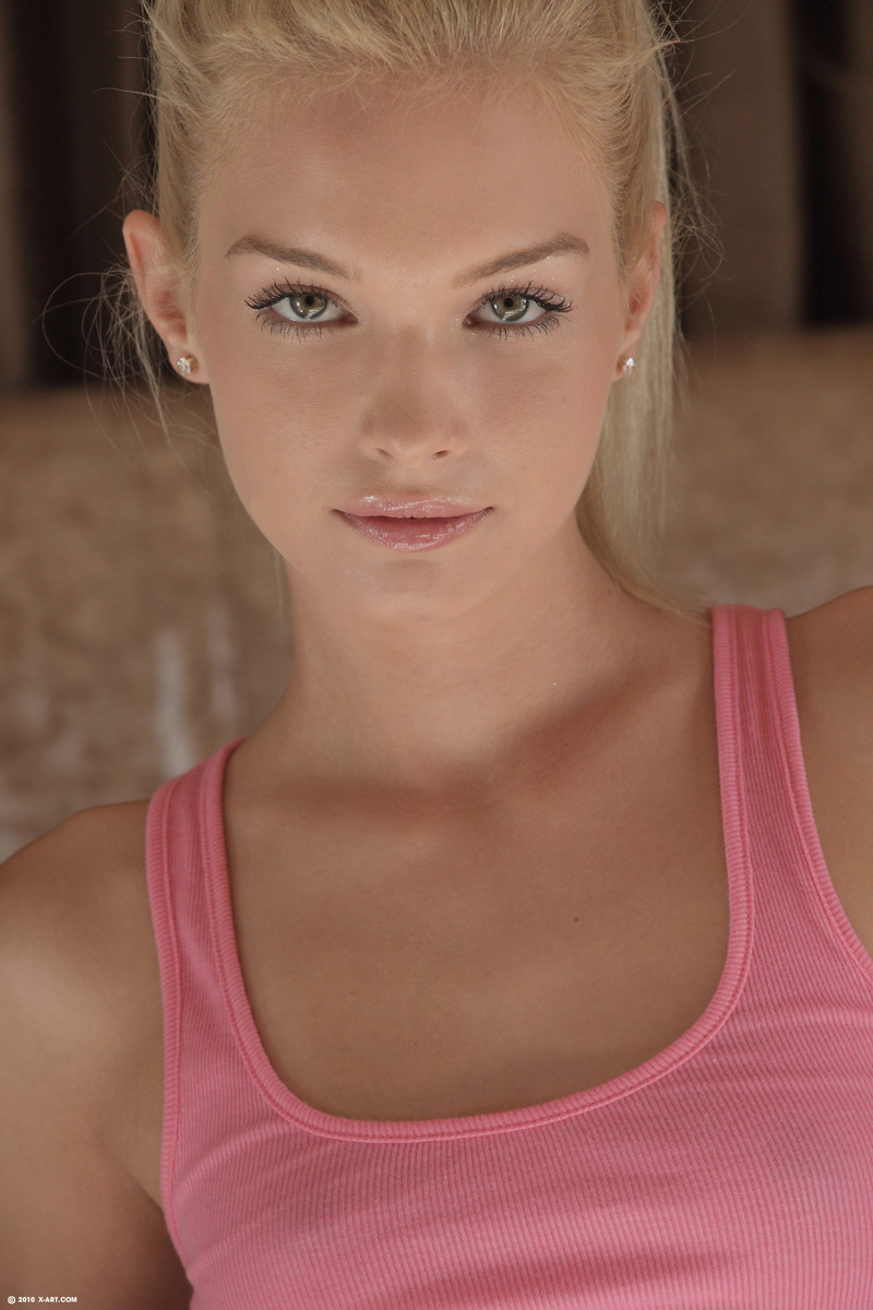 The good-looking girl