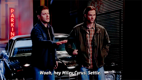charliewomanofletters:  Dean’s reaction to meeting a young girl version of himself basically. 