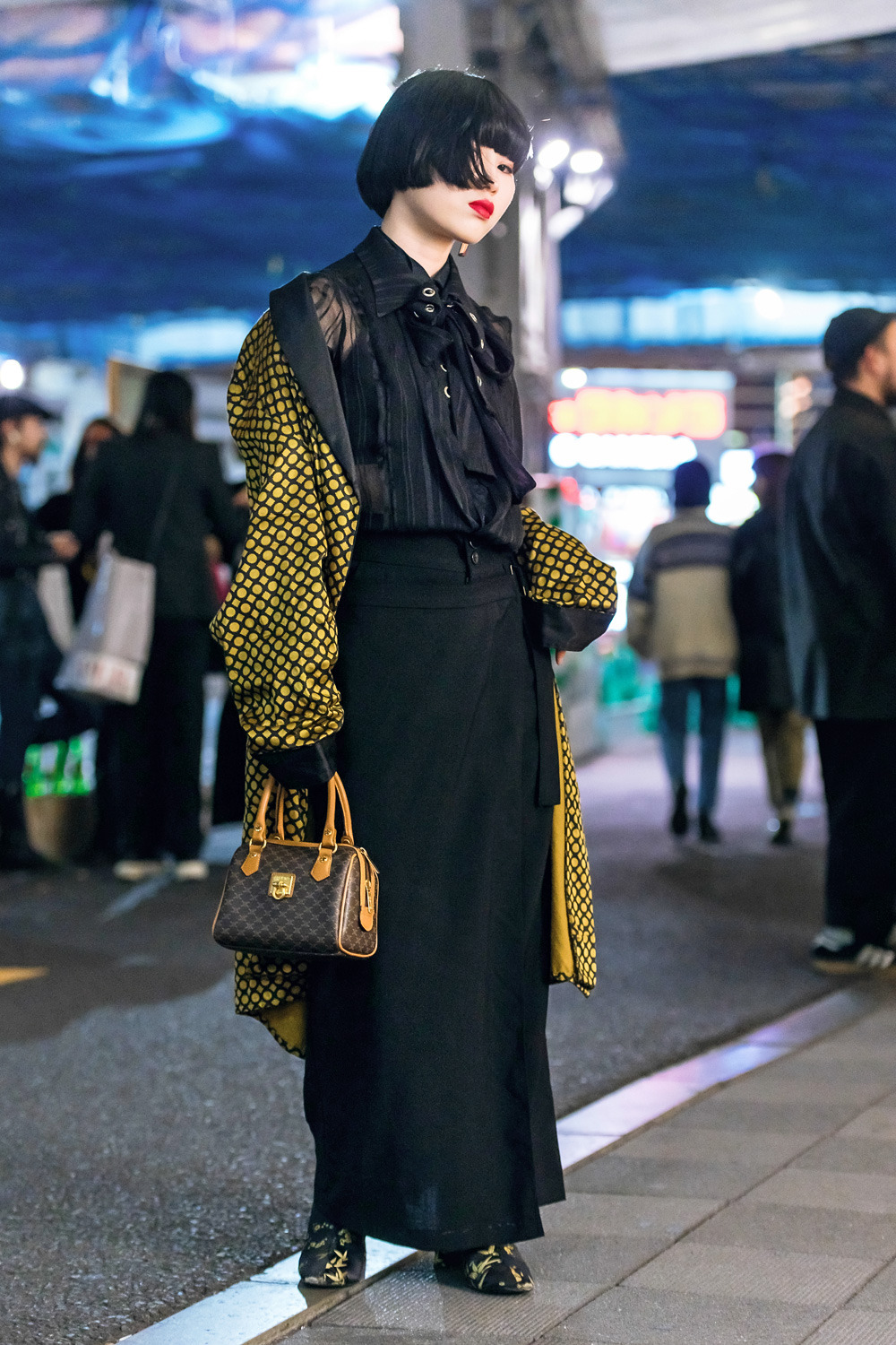 tokyo-fashion:  Tokyo Fashion Week Day 3 Street Snaps shot for Vogue USA. We are