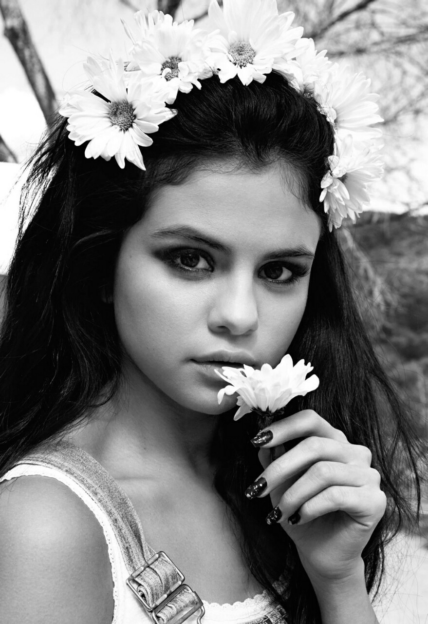 kn0wy0u:  Selena Gomez @kn0wy0u