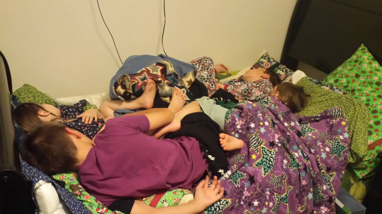 stunningpicture:  We have 6 beds and my kids still sleep like the grandparents from