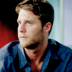 planet-onfire:    ➤ Jake McDorman as Brian Finch in Limitless S01E02 “Badge!