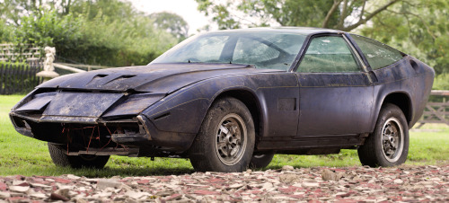 carsthatnevermadeit: The ‘Sotheby Special’ DBSV8 – a ‘barn-find’ unsee