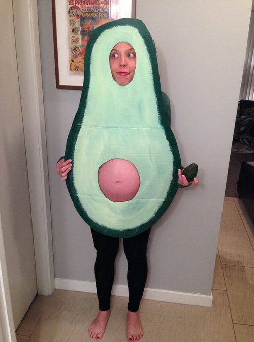 moonlight-charm:  hummerxxx:  sixpenceee:  Some cool pregnant halloween costumes!  I love this time of year   Haha, too bad I’m gonna be way to pregnant to do anything.  Lol