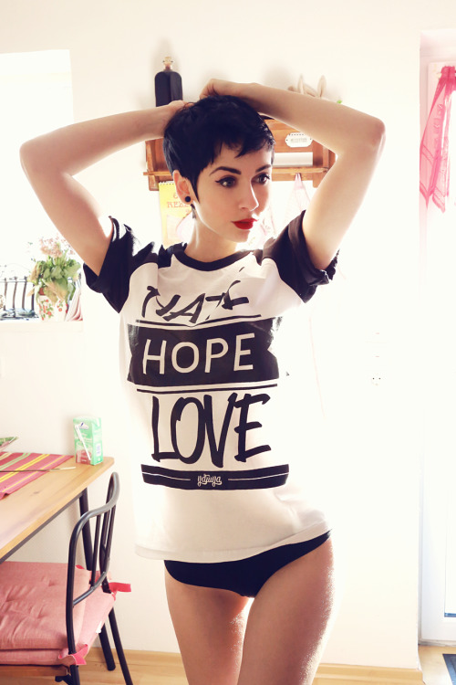 noralovely:  me.Nora Lovely. (instagram:noralovely) You Decide who you are !