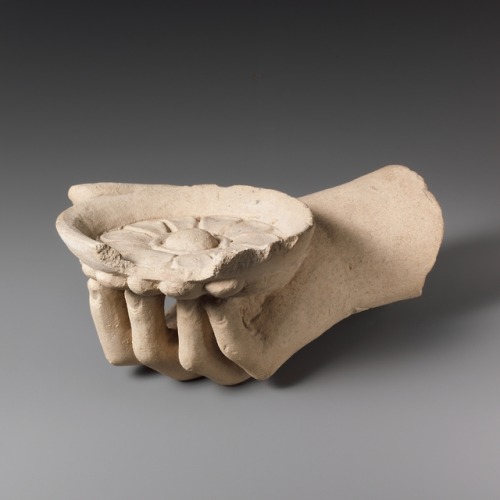 met-greekroman-art:Limestone hand holding a phiale (libation bowl), Greek and Roman ArtThe Cesnola C