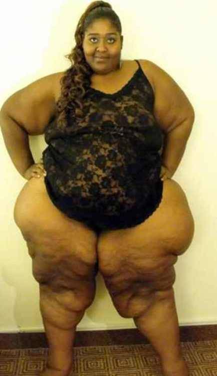 whoughtsup:  TRUE BBW PEARS