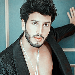♡ sebastian yatra icons ♡like if you use / pls don’t steal