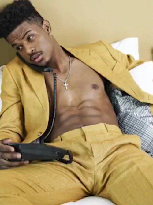 deejay1992: br0mancebooty: bromancebooty: Trevor Jackson (Grown-ish) - body & ass ✔ The things I