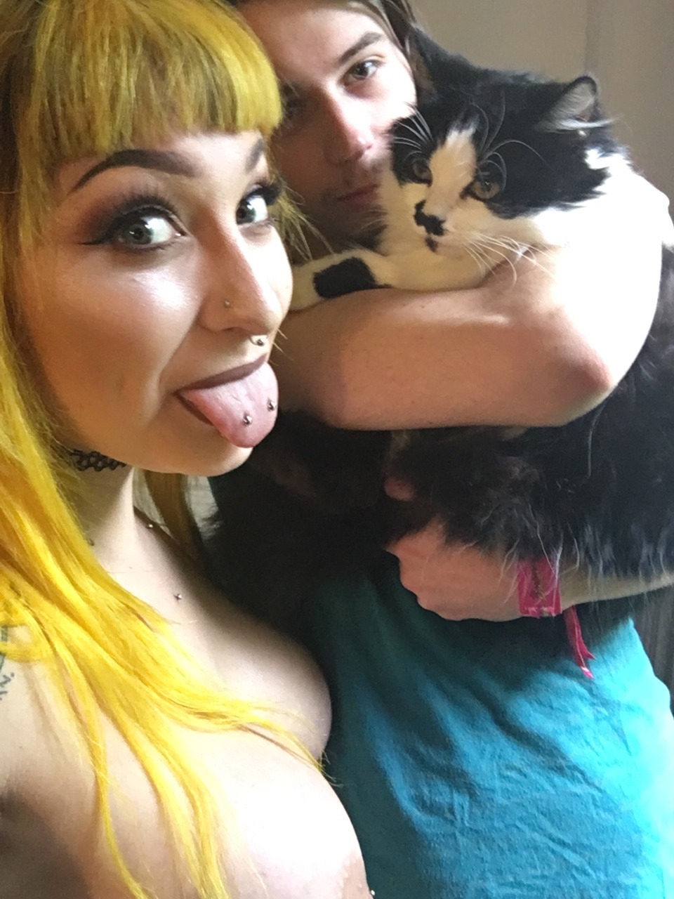 scarybabe: 3711779:   scarybabe:  He’s so good at taking pictures of me! I love